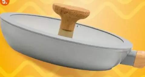 patelnia z pokrywką